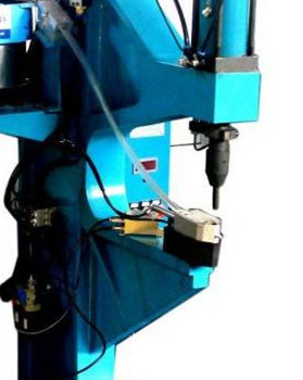 導(dǎo)致自動(dòng)鉚接機(jī)故障的原因有哪些？