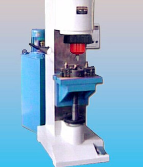 國內哪個廠家生產的鉚接機質量好？