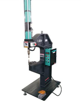 無鉚釘鉚接機(jī)對(duì)板件表面有要求嗎？