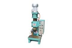 常州經濟型氣動鉚接機